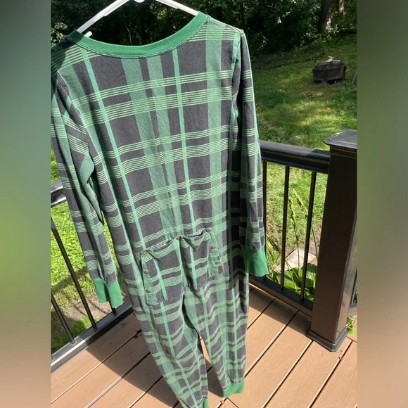 Hearth & Hand Magnolia Brand Onesie Pajamas - M - Picture 3 of 5